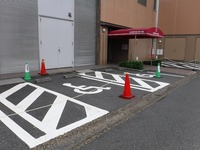 Medium_020 裏駐車場（車いす用）